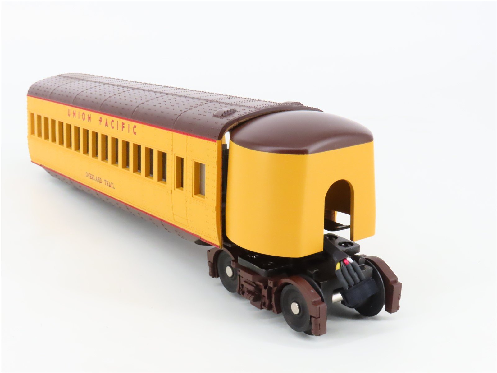 O Gauge 3-Rail MTH 30-6158 UP Union Pacific M10000 Passenger Car Overland Trail