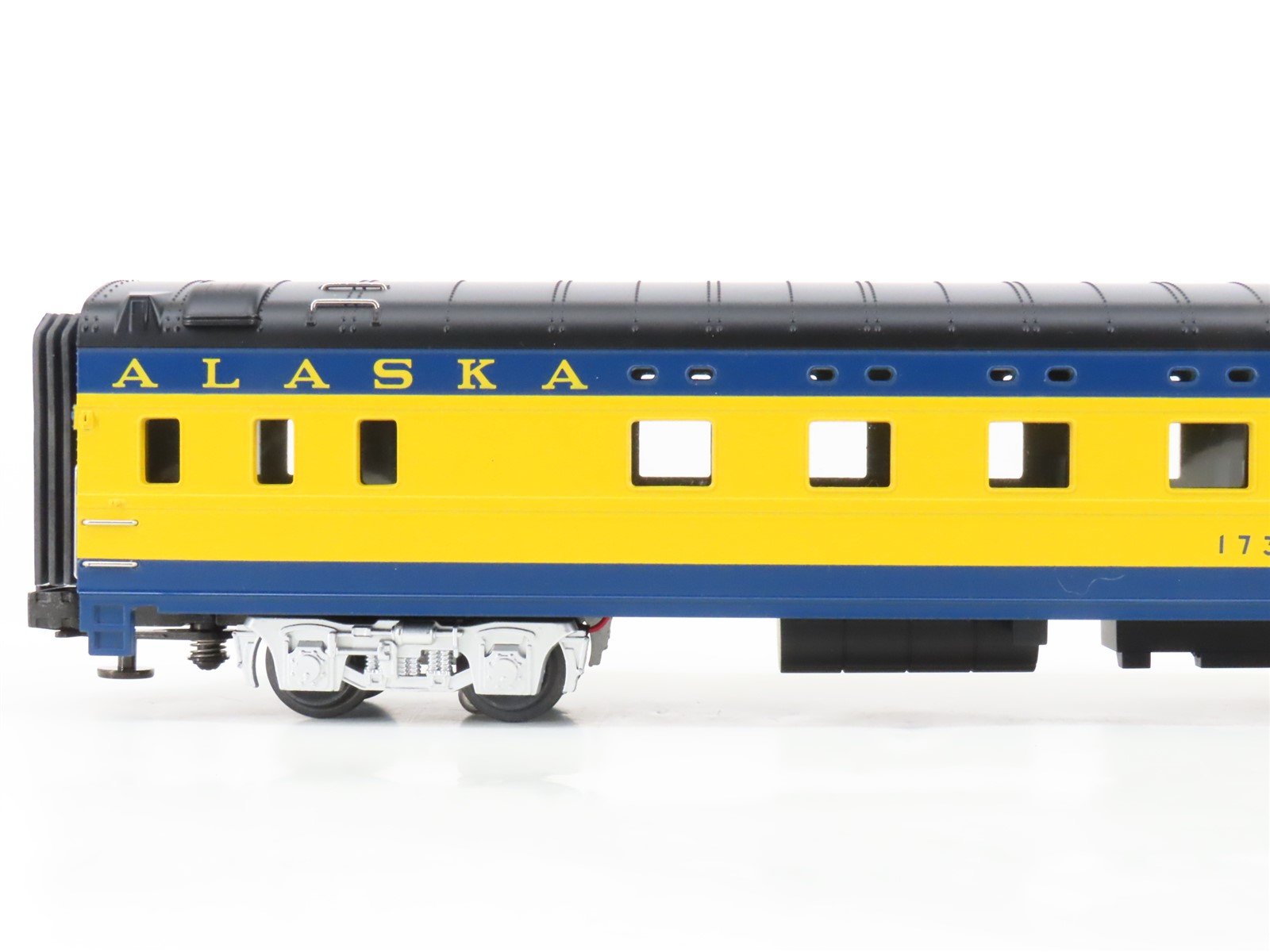 O Gauge 3-Rail MTH 20-6618 ARR Alaska 70' Streamlined Passenger 2-Car Set