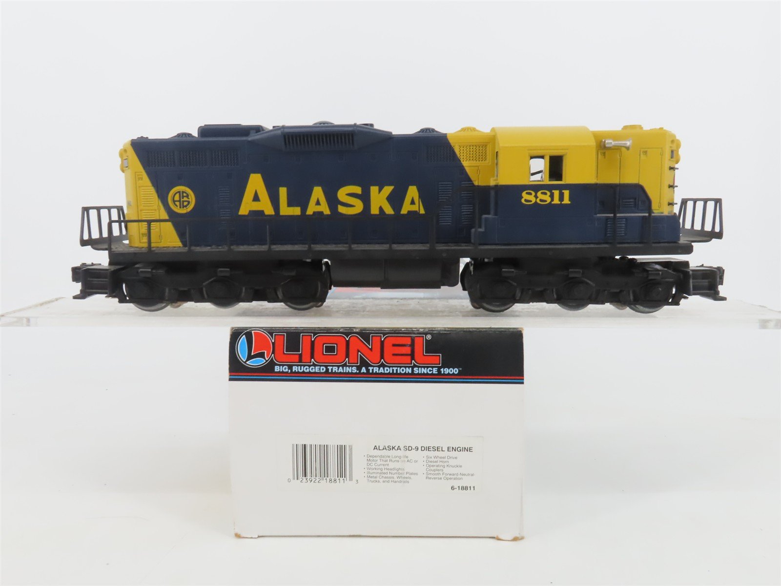 O Gauge 3-Rail Lionel 6-18811 ARR Alaska SD9 Diesel Locomotive #8811