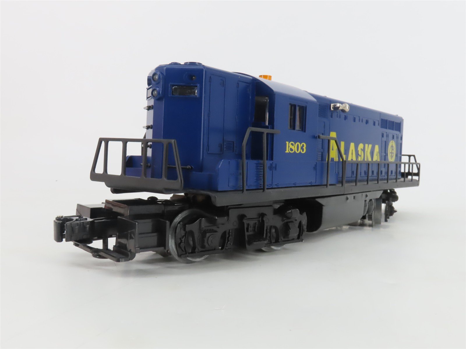 O Gauge 3-Rail Lionel 6-18878 ARR Alaska GP7 Diesel Locomotive #1803 wHorn Sound