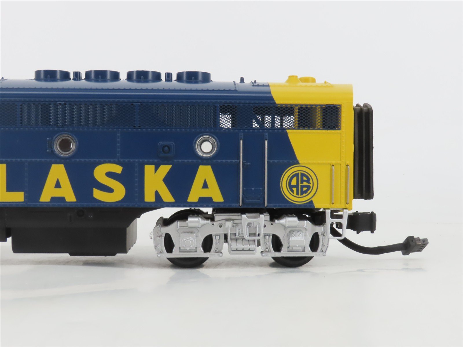O Gauge 3-Rail MTH MT-2128LB ARR Alaska F3B Diesel Locomotive #1517 UNPOWERED