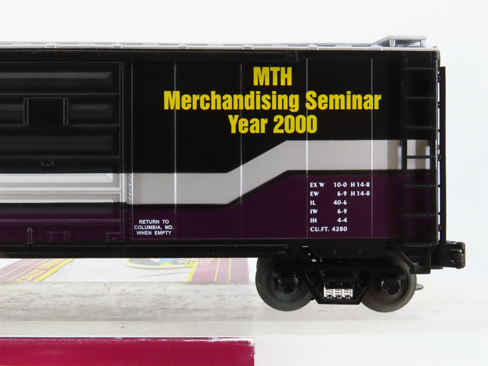 O Gauge 3-Rail MTH 20-93038 Year 2000 Merchandising Seminar 40' Box Car