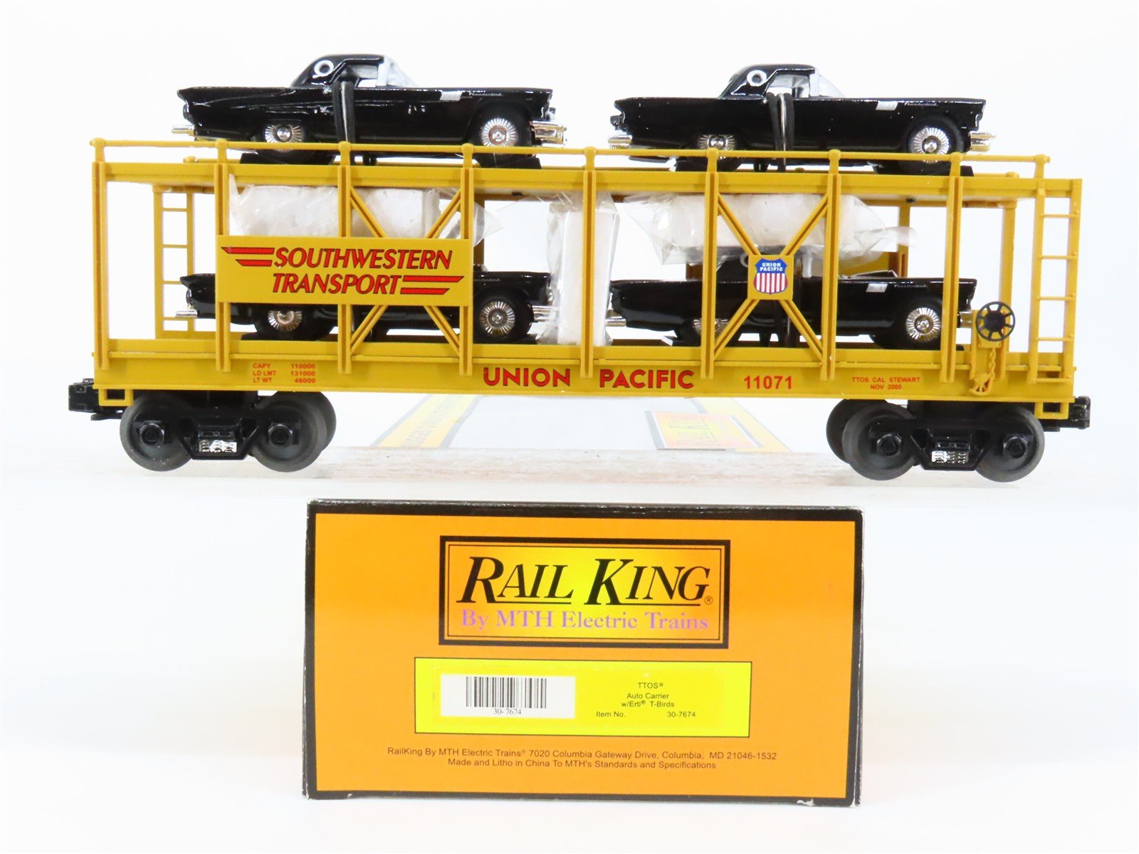O27 Gauge 3-Rail MTH RailKing 30-7674 UP Auto Carrier #11071 w/ Ertl T-Birds