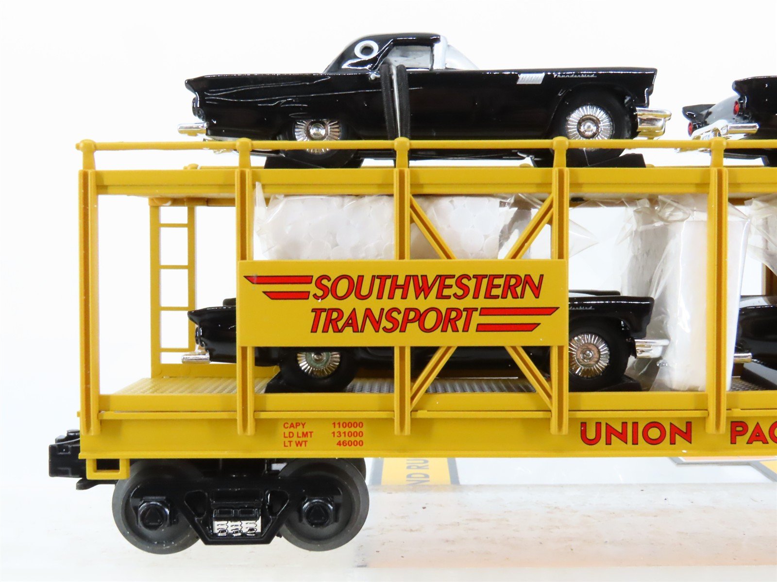 O27 Gauge 3-Rail MTH RailKing 30-7674 UP Auto Carrier #11071 w/ Ertl T-Birds