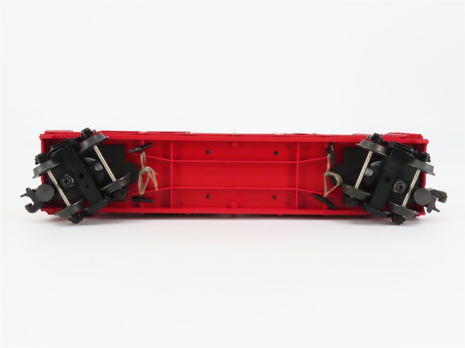 O27 3-Rail MTH RailKing 30-7659 ATSF Auto Carrier #11070 w/ Ertl '52 Cadillacs