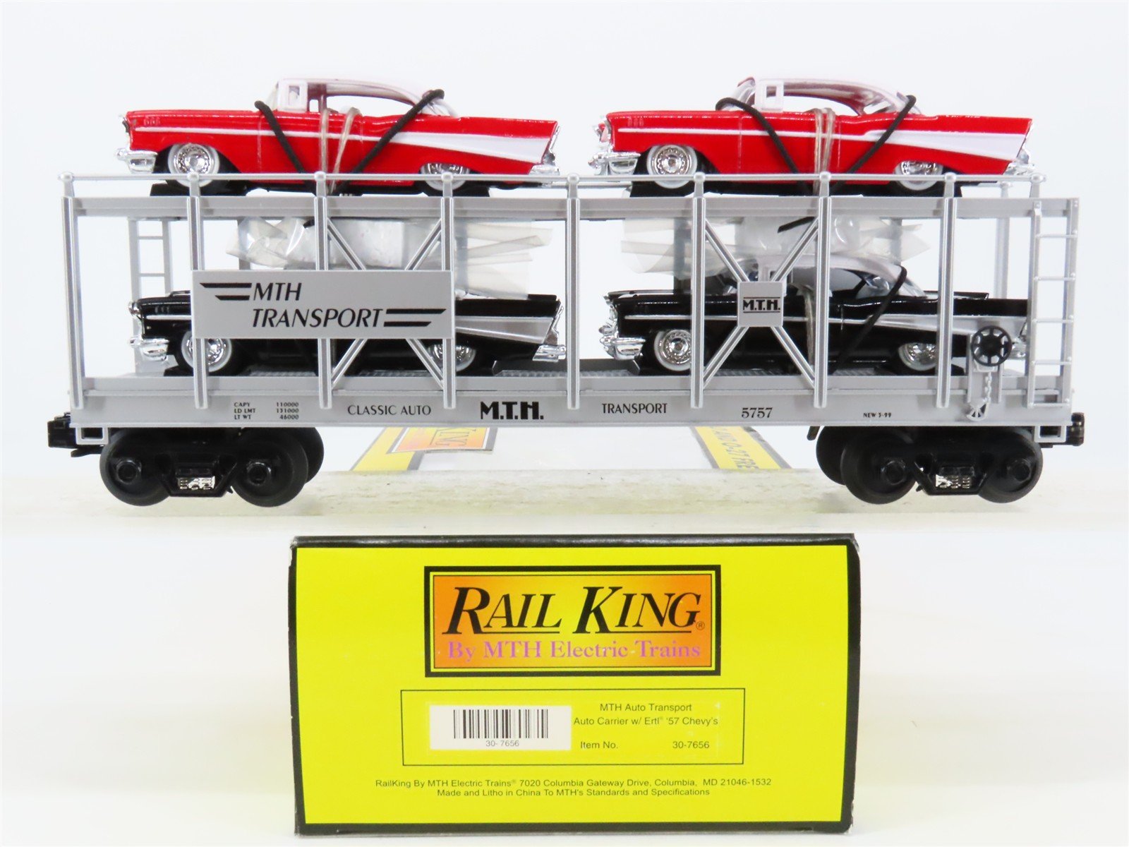 O27 3-Rail MTH RailKing 30-7656 Classic Auto Carrier #5757 w/ Ertl '57 Chevys