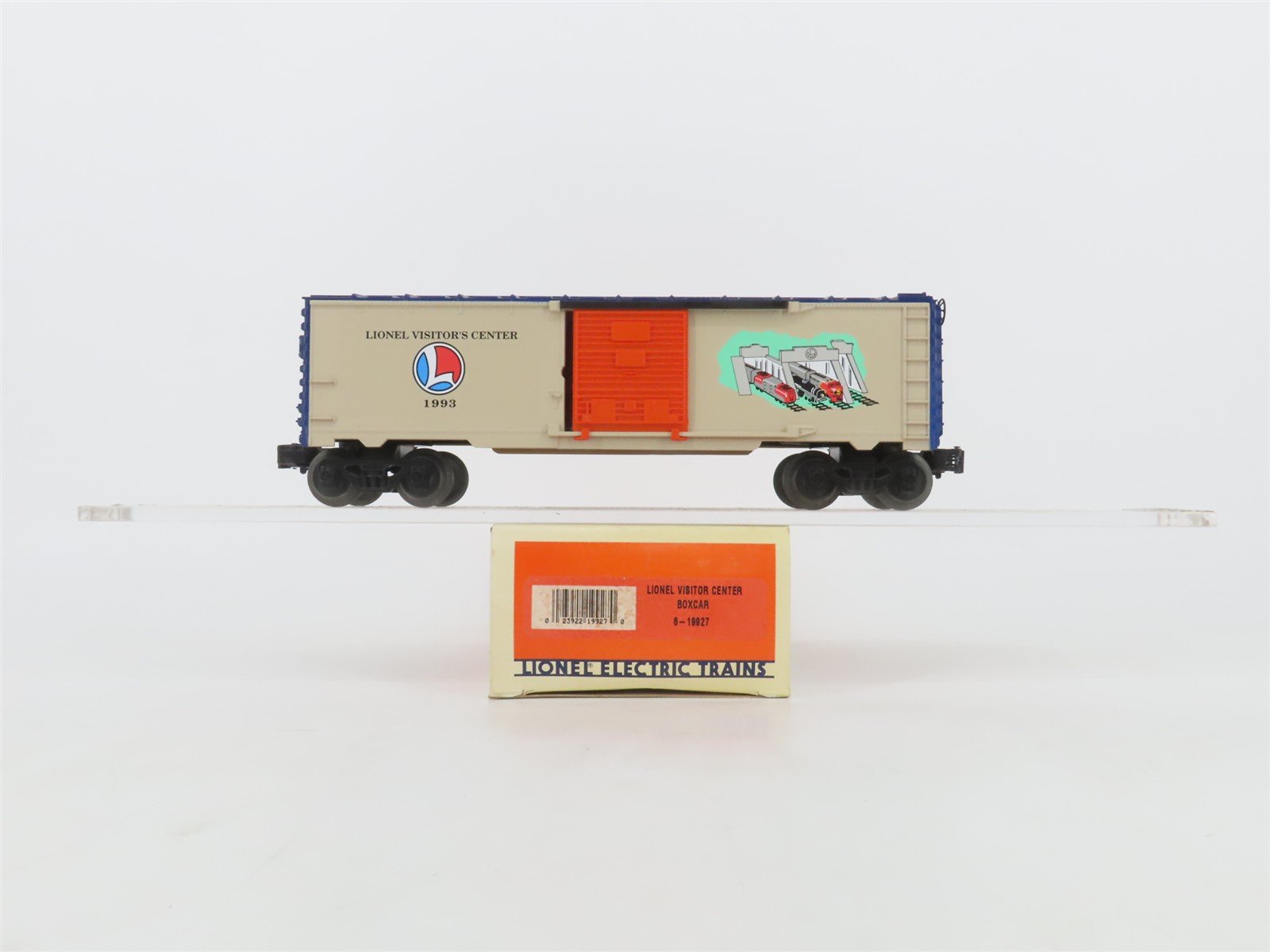 O Gauge 3-Rail Lionel 6-19927 Lionel Visitor Center Boxcar #1993