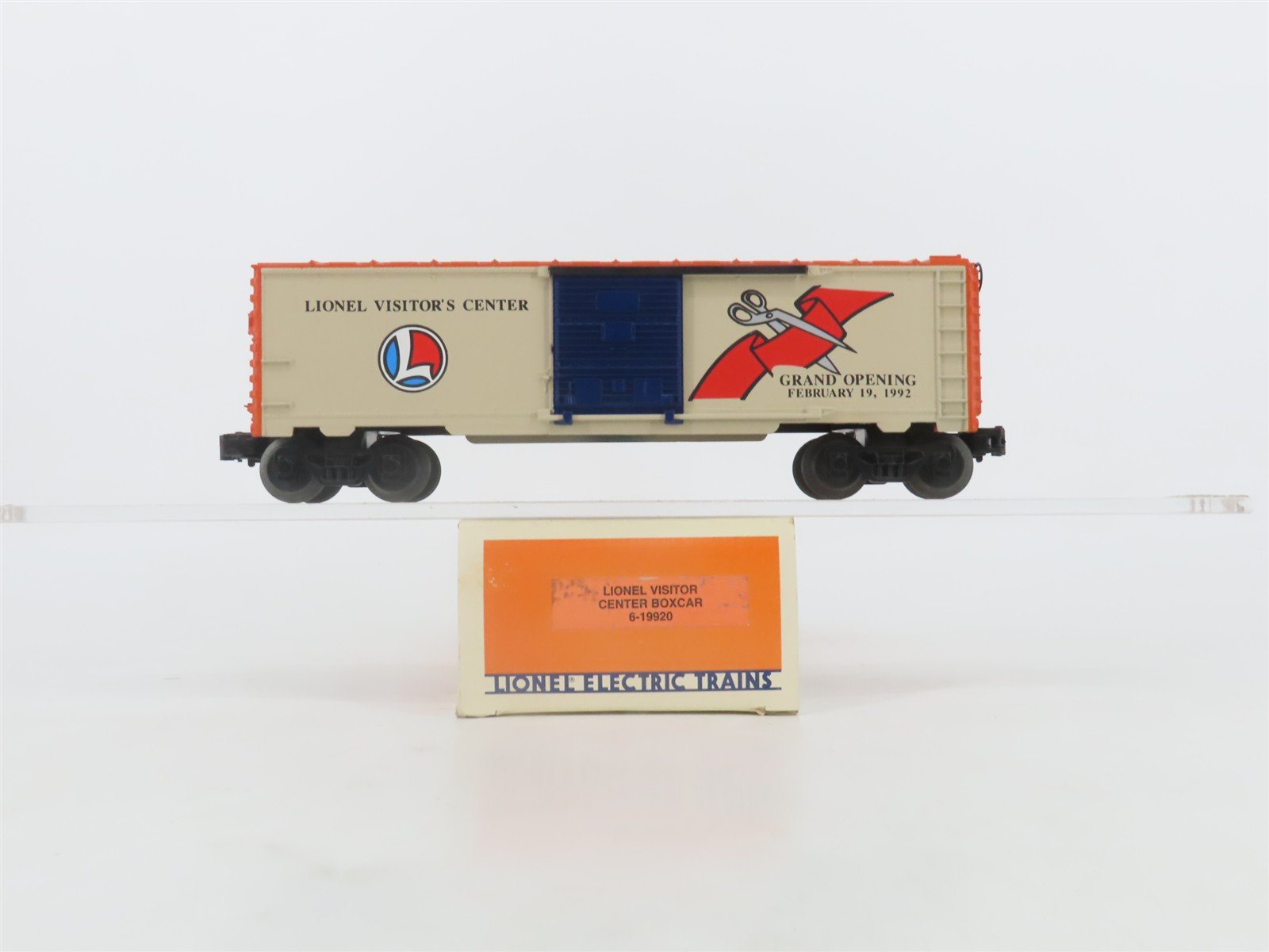 O Gauge 3-Rail Lionel 6-19920 Lionel Visitor Center Boxcar