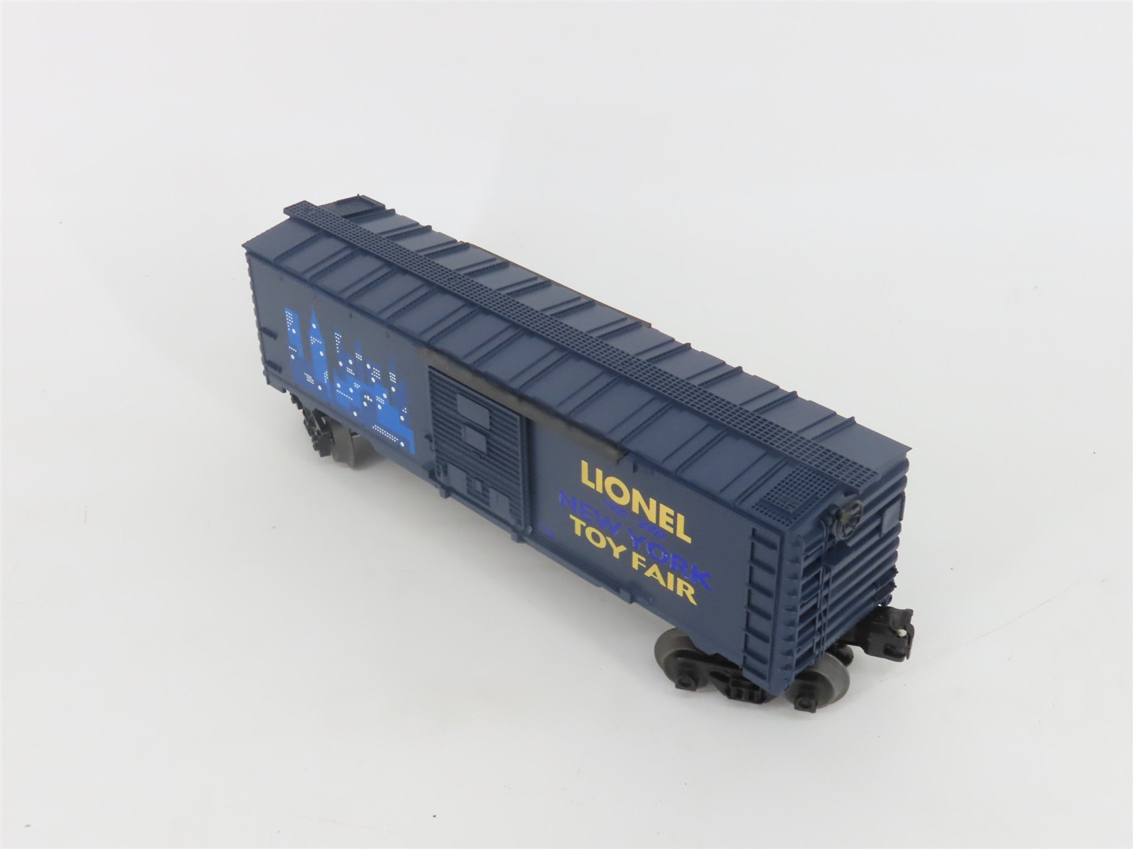 O Gauge 3-Rail Lionel 6-19989 New York Toy Fair 2000 Boxcar