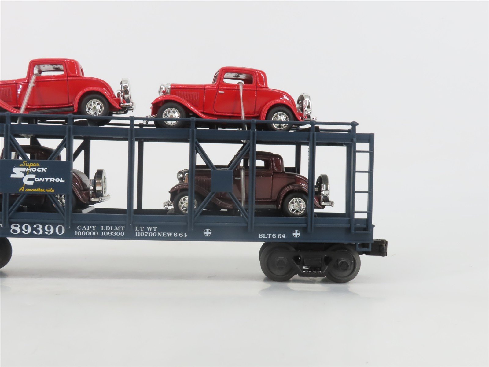 O 3-Rail MTH Rail King 30-76507 ATSF Auto Carrier #89390 w/32' Ford Coupe Cars