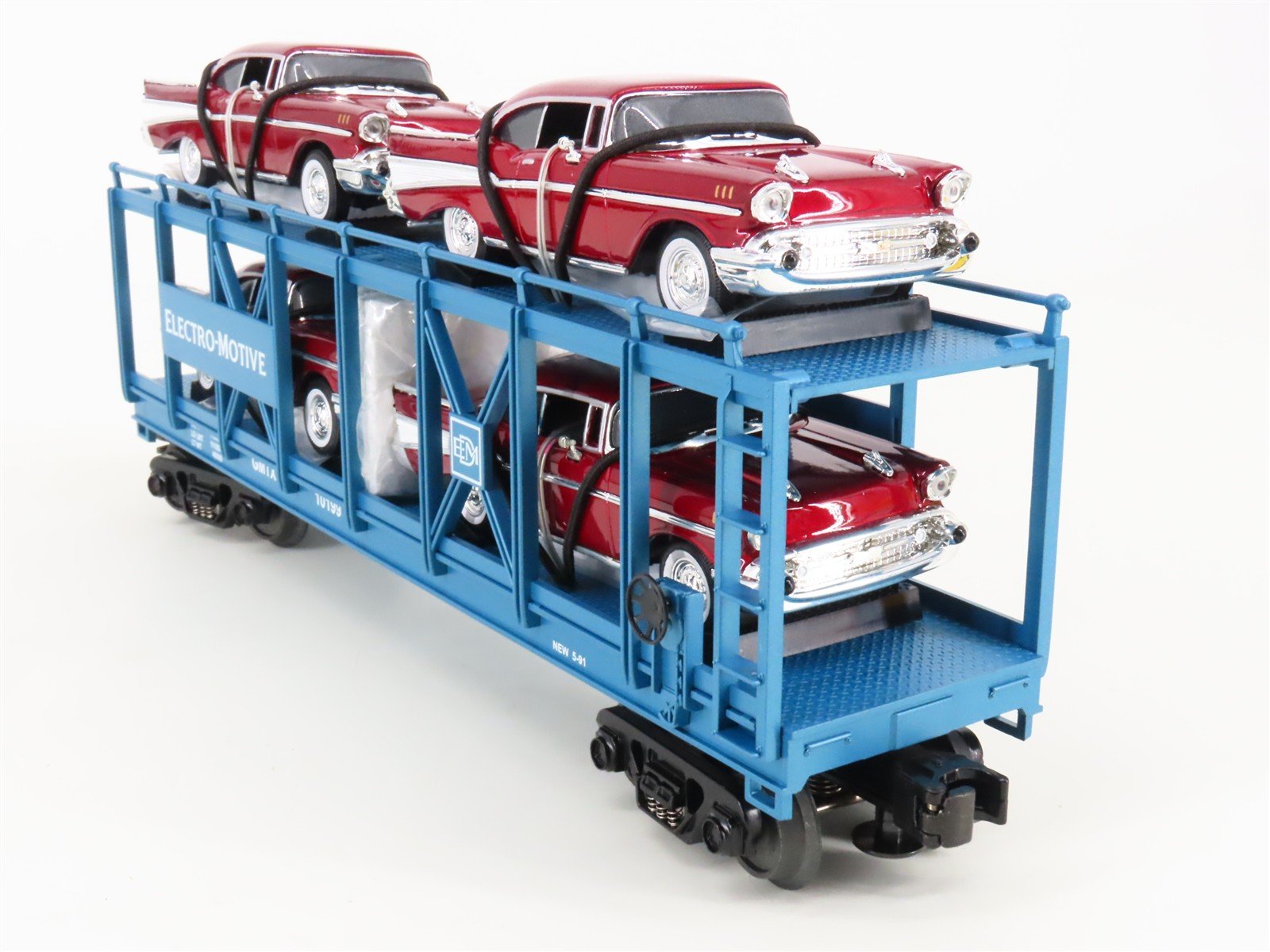 O Gauge 3-Rail MTH 30-7012B EMD/GMTX Auto Carrier #10199 w/ERTL 57' Chevy's