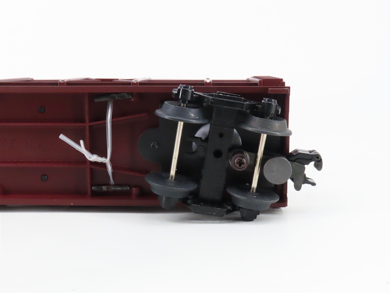 O Gauge 3-Rail MTH 30-7628 MTH Auto Carrier #4952 w/ERTL Cadillac & Ford Cars