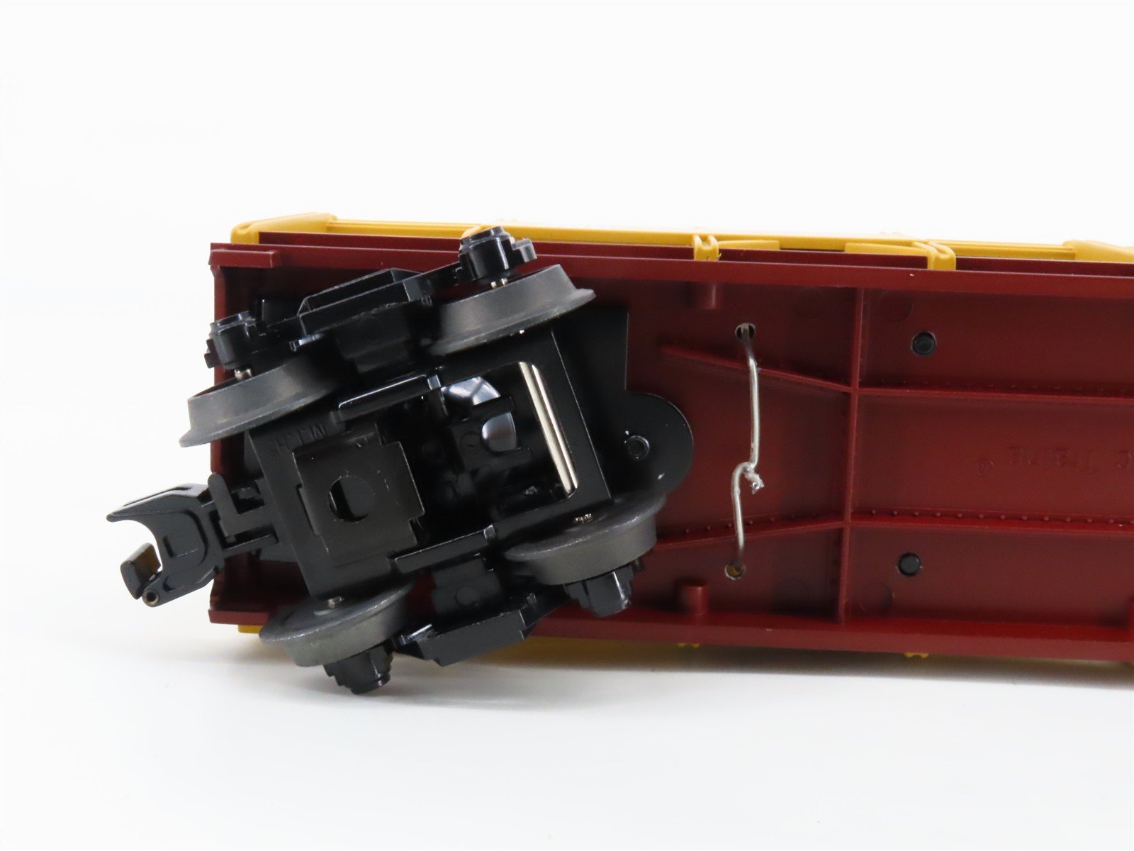 O Gauge 3-Rail MTH 30-76310 UP Auto Carrier #911530 w/ERTL Corvair Monzas Cars
