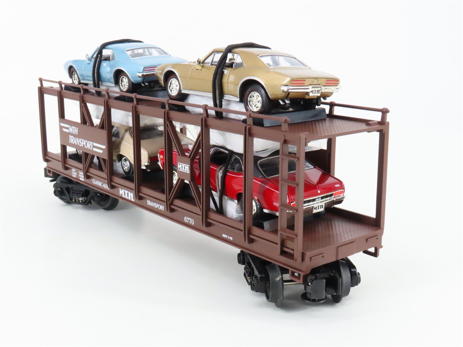 O Gauge 3-Rail MTH 30-7638 MTH Transport Auto Carrier #6770 w/ERTL Chevy Novas