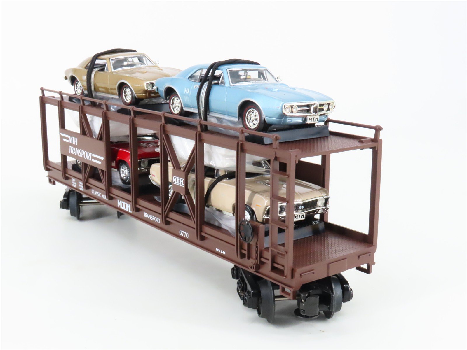 O Gauge 3-Rail MTH 30-7638 MTH Transport Auto Carrier #6770 w/ERTL Chevy Novas