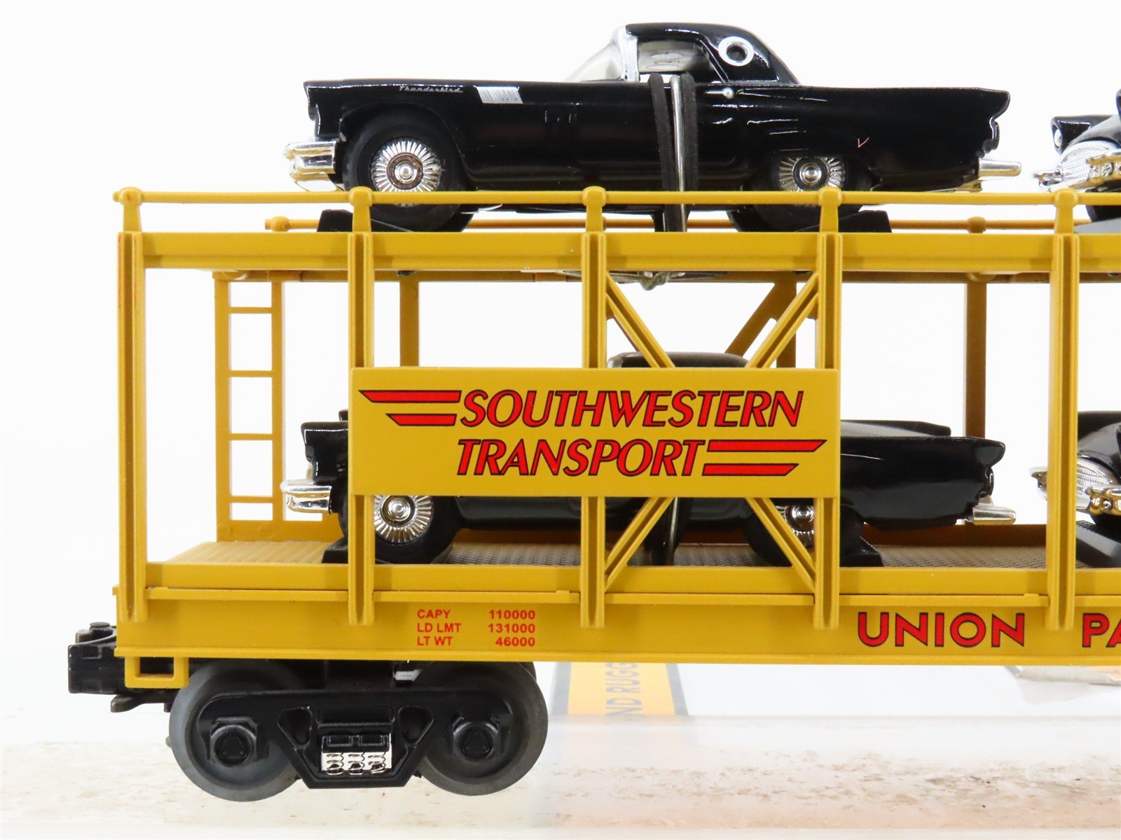 O Gauge 3-Rail MTH 30-76268 UP Auto Carrier #11071 w/ERTL Ford Thunderbird Cars