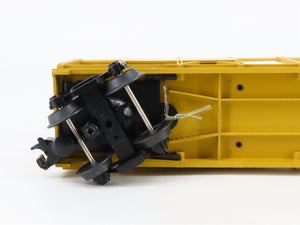 O Gauge 3-Rail MTH 30-76065 UP Auto Carrier #54101 w/55' Ford Pickup Trucks
