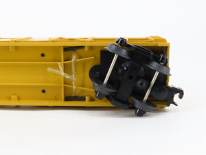 O Gauge 3-Rail MTH 30-76065 UP Auto Carrier #54101 w/55' Ford Pickup Trucks