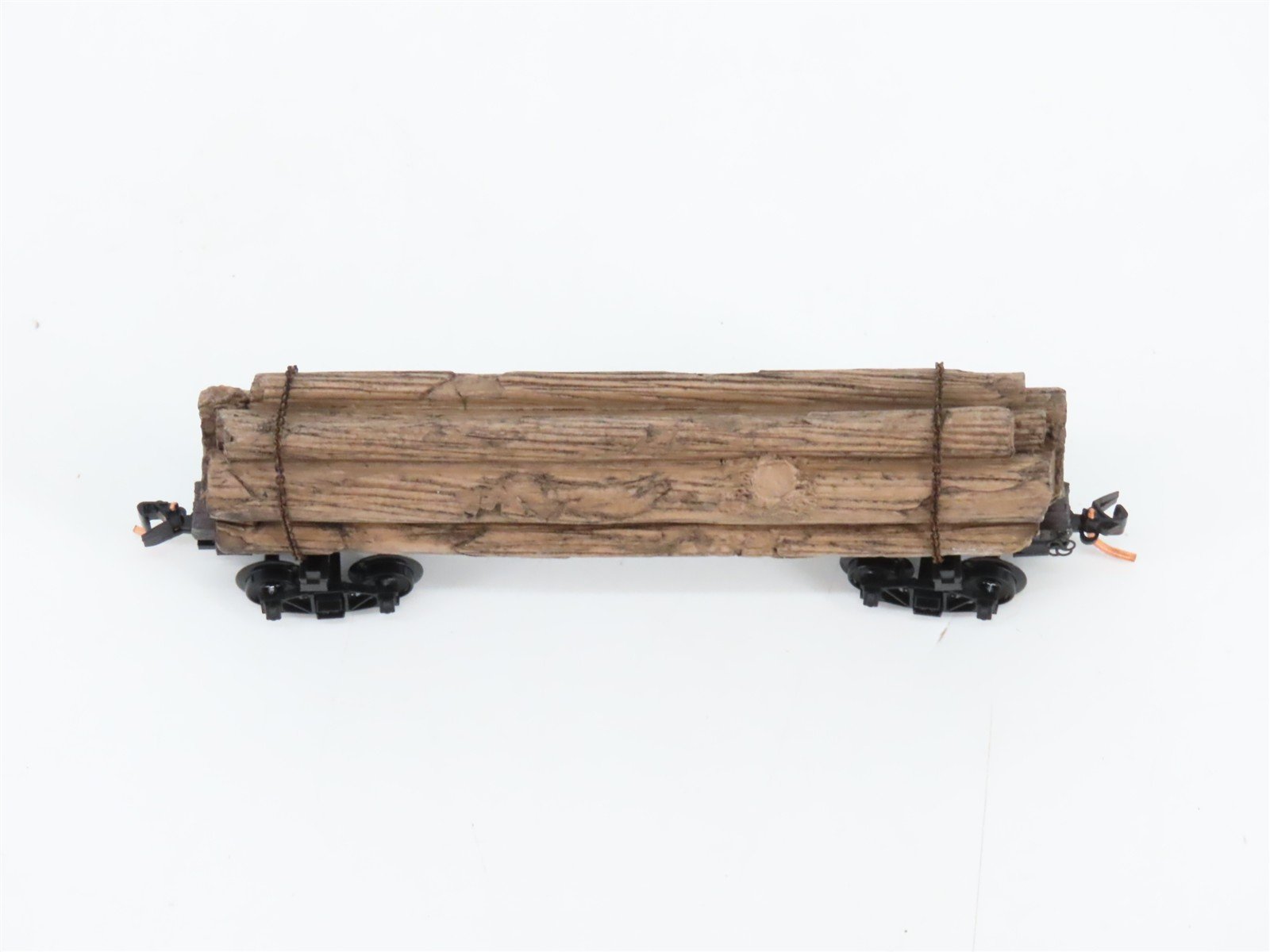 N Scale Micro-Trains MTL 113040 Unlettered 40' Skeleton Log Car w/ Log Load