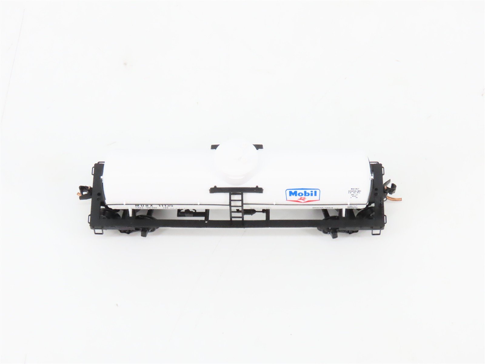 N Scale Micro-Trains MTL 65120 MOBX Mobil Oil 39' Single Dome Tank Car #11135