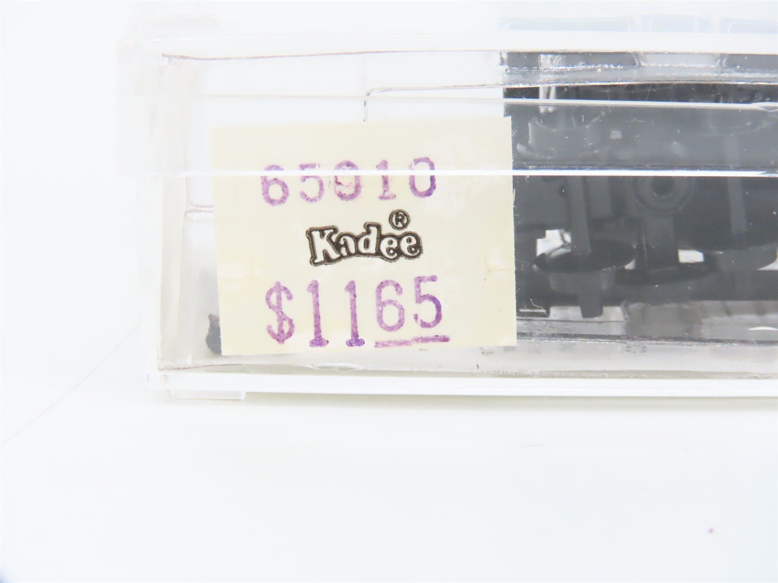 N Kadee Micro-Trains MTL 65010 ATSF Santa Fe 39' Single Dome Tank Car #100800