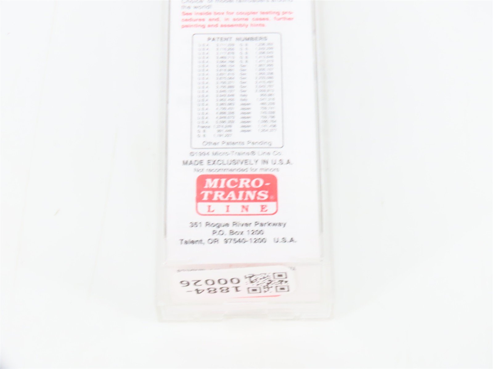 N Scale Micro-Trains MTL 65060 UTLX Union 39' Single Dome Tank Car #8530