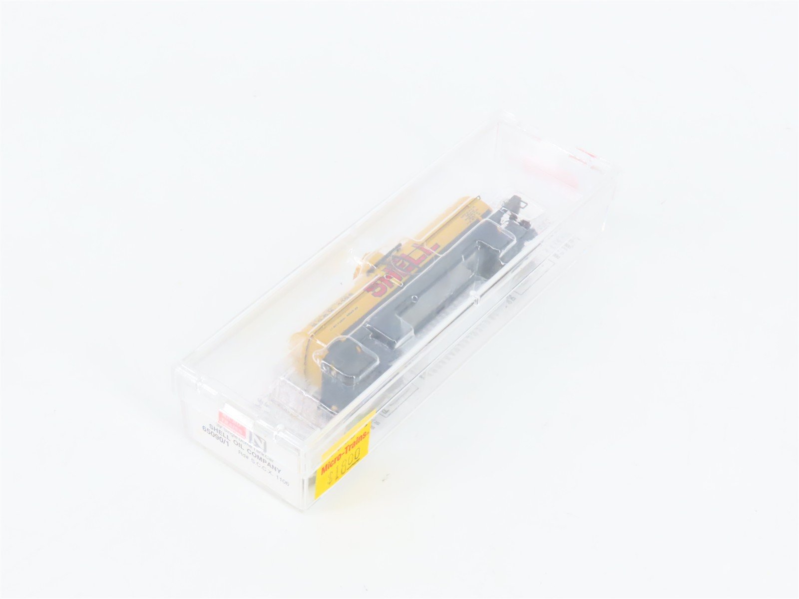 N Scale Micro-Trains MTL 65090/1 SCCX Shell Oil 39' Single Dome Tank Car #1106