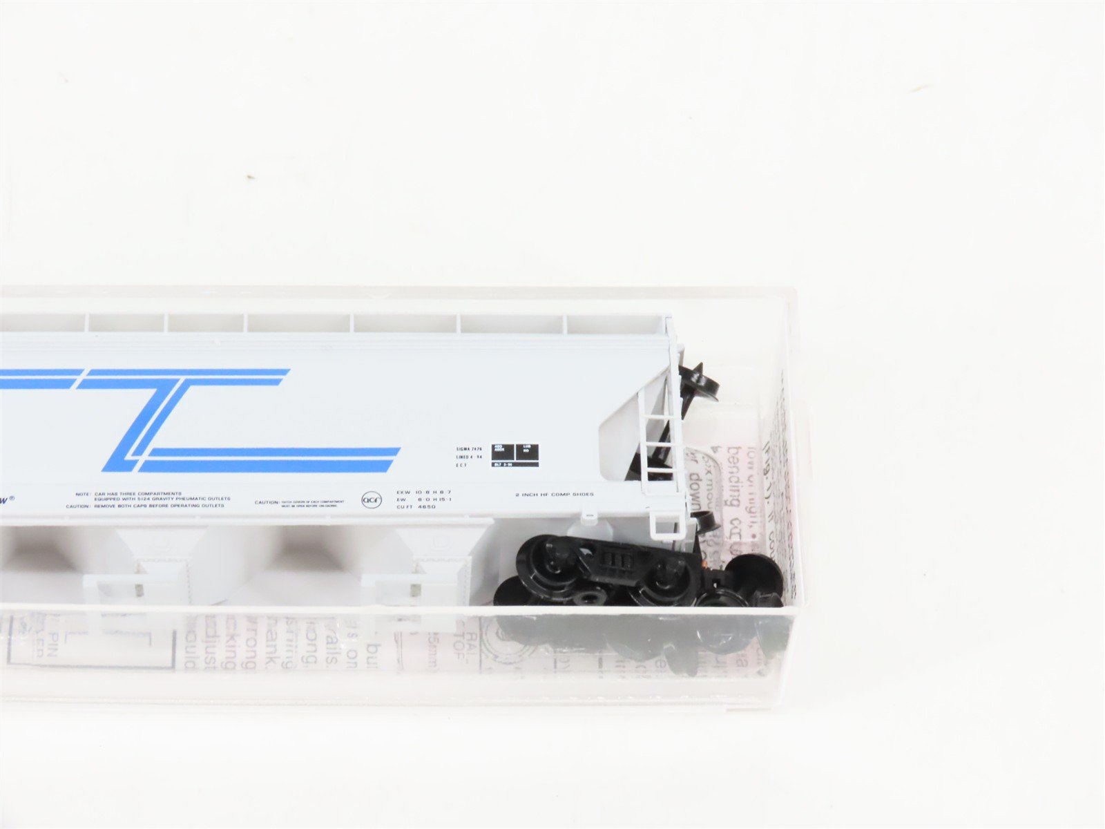 N Scale Micro-Trains MTL 93090 SMNX Solvay Minerals 3-Bay Covered Hopper #472
