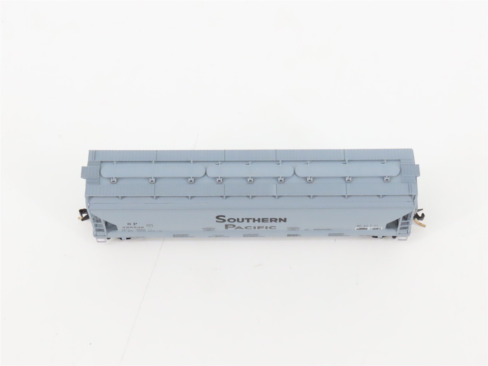 N Scale Micro-Trains MTL 94040 SP Southern Pacific 3-Bay Covered Hopper #496532