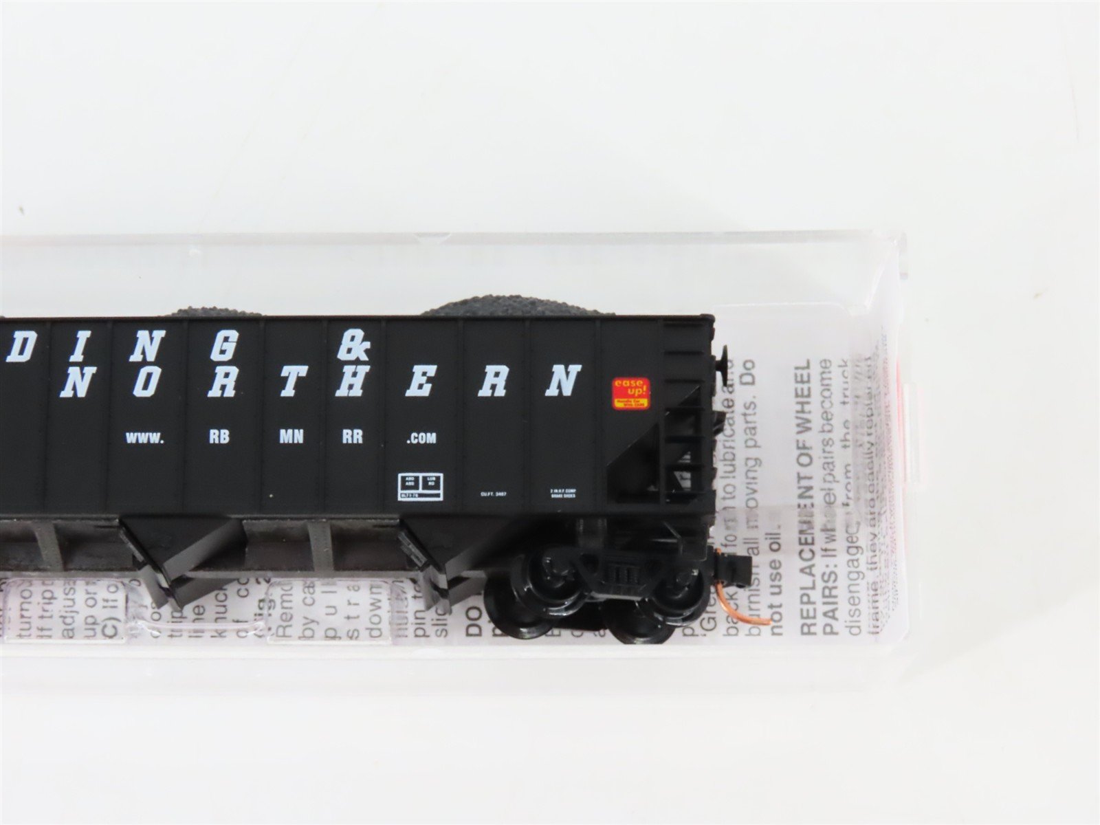 N Micro-Trains MTL 108080 RBMN Reading & Northern 3-Bay Hopper #7286 w/ Load