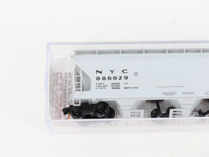 N Micro-Trains MTL 09300030 NYC New York Central 3-Bay Covered Hopper #886029