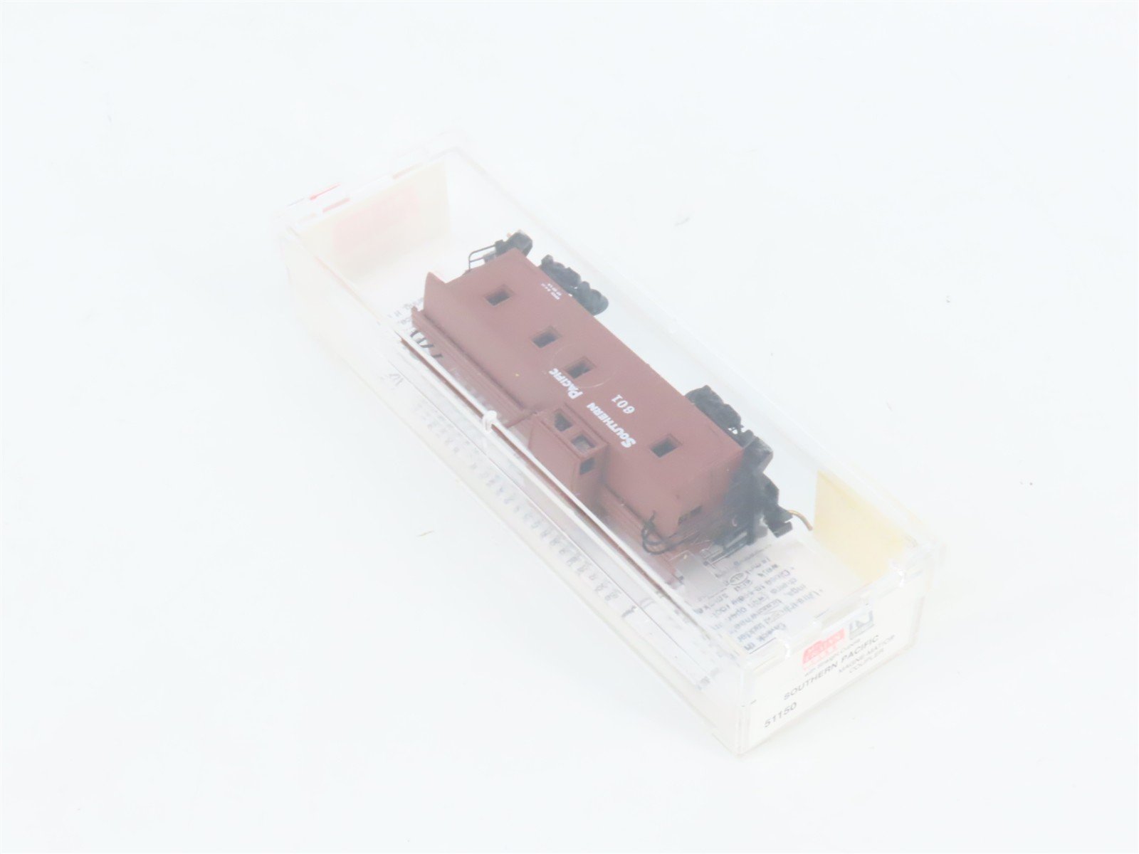 N Scale Micro-Trains MTL 51150 SP Southern Pacific Offset Cupola Caboose #601