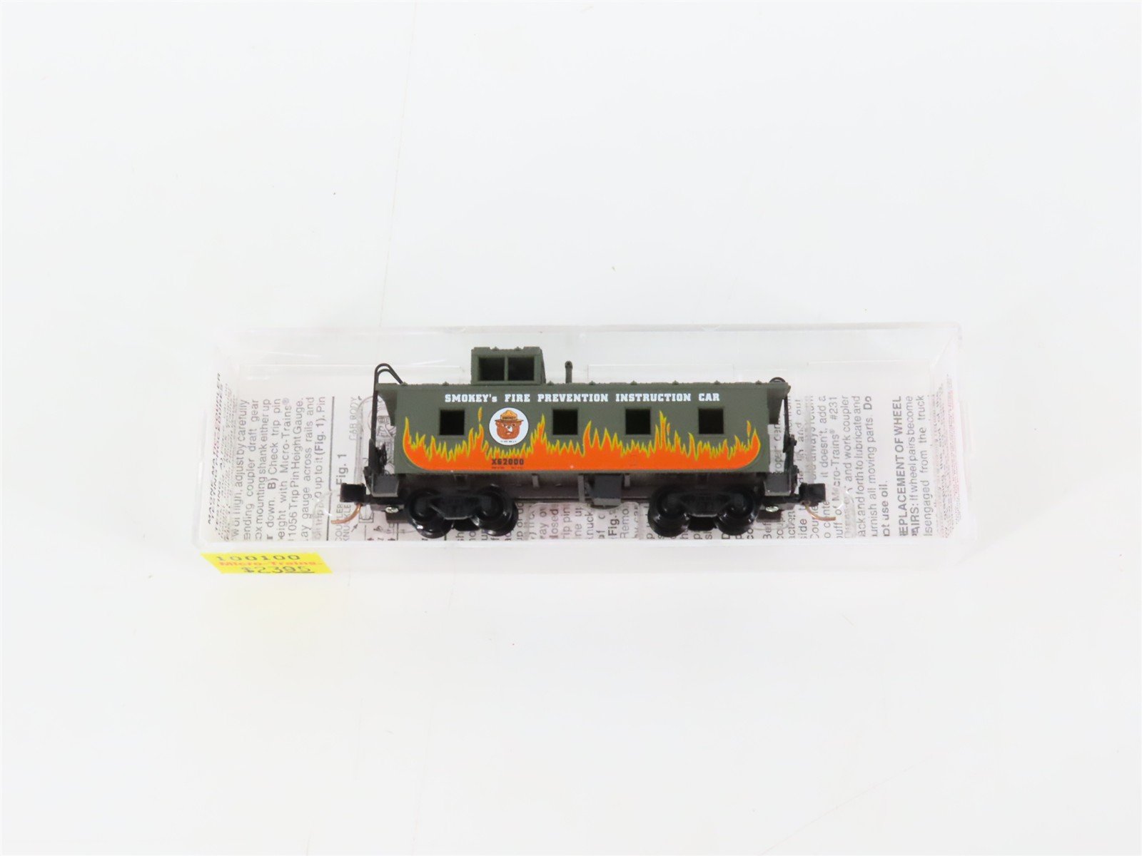 N Scale Micro-Trains MTL 100100 Smokey Bear Offset Cupola Caboose #X62000