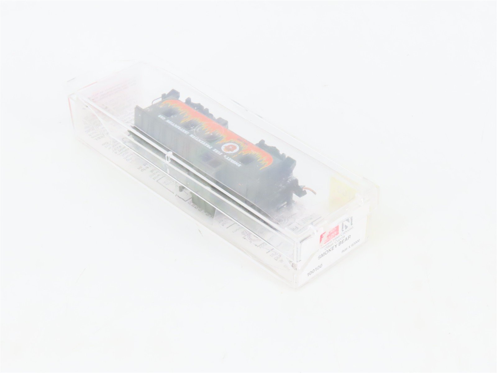 N Scale Micro-Trains MTL 100100 Smokey Bear Offset Cupola Caboose #X62000