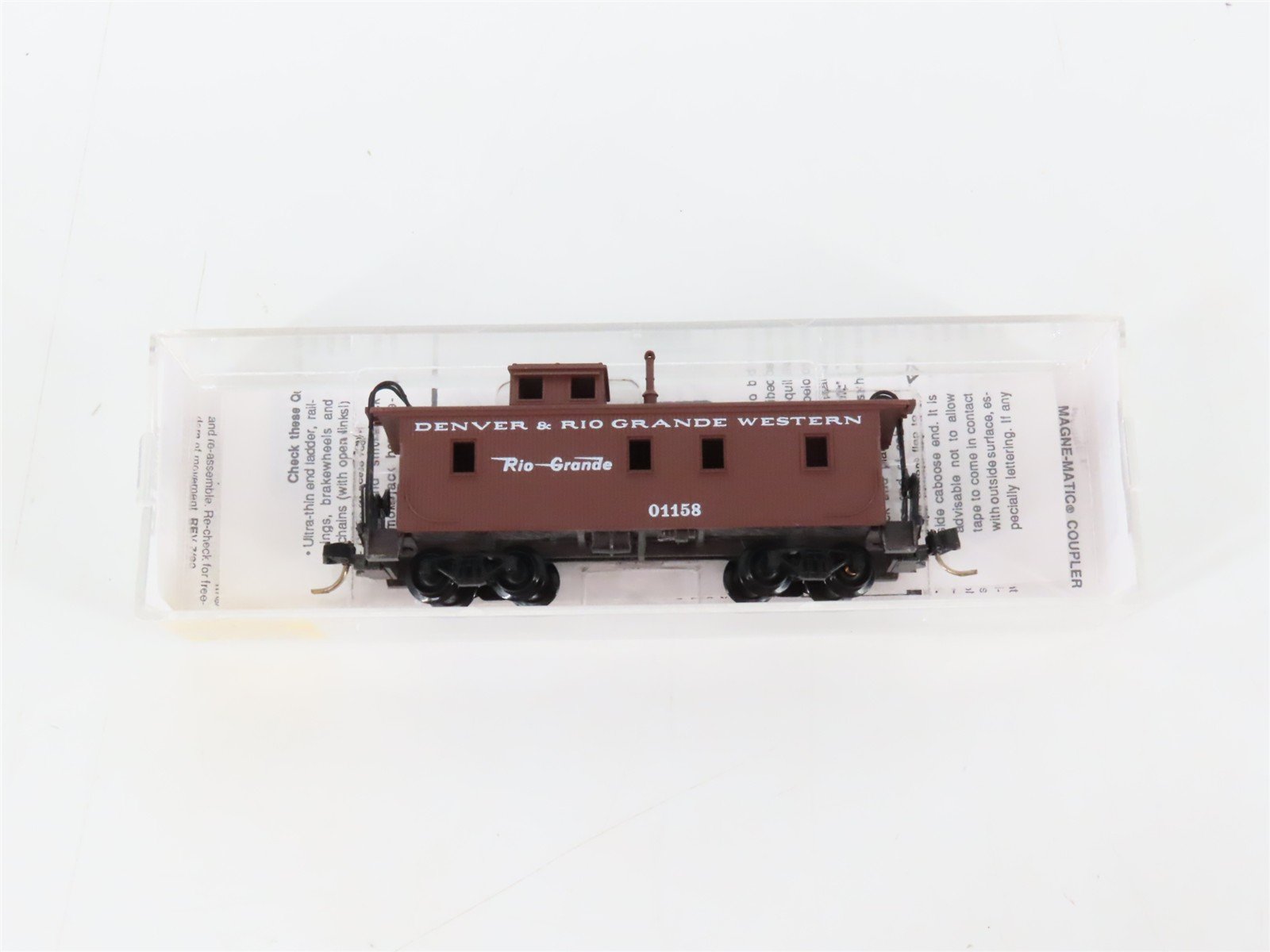 N Scale Micro-Trains MTL 50110 D&RGW Rio Grande Offset Cupola Caboose #01158