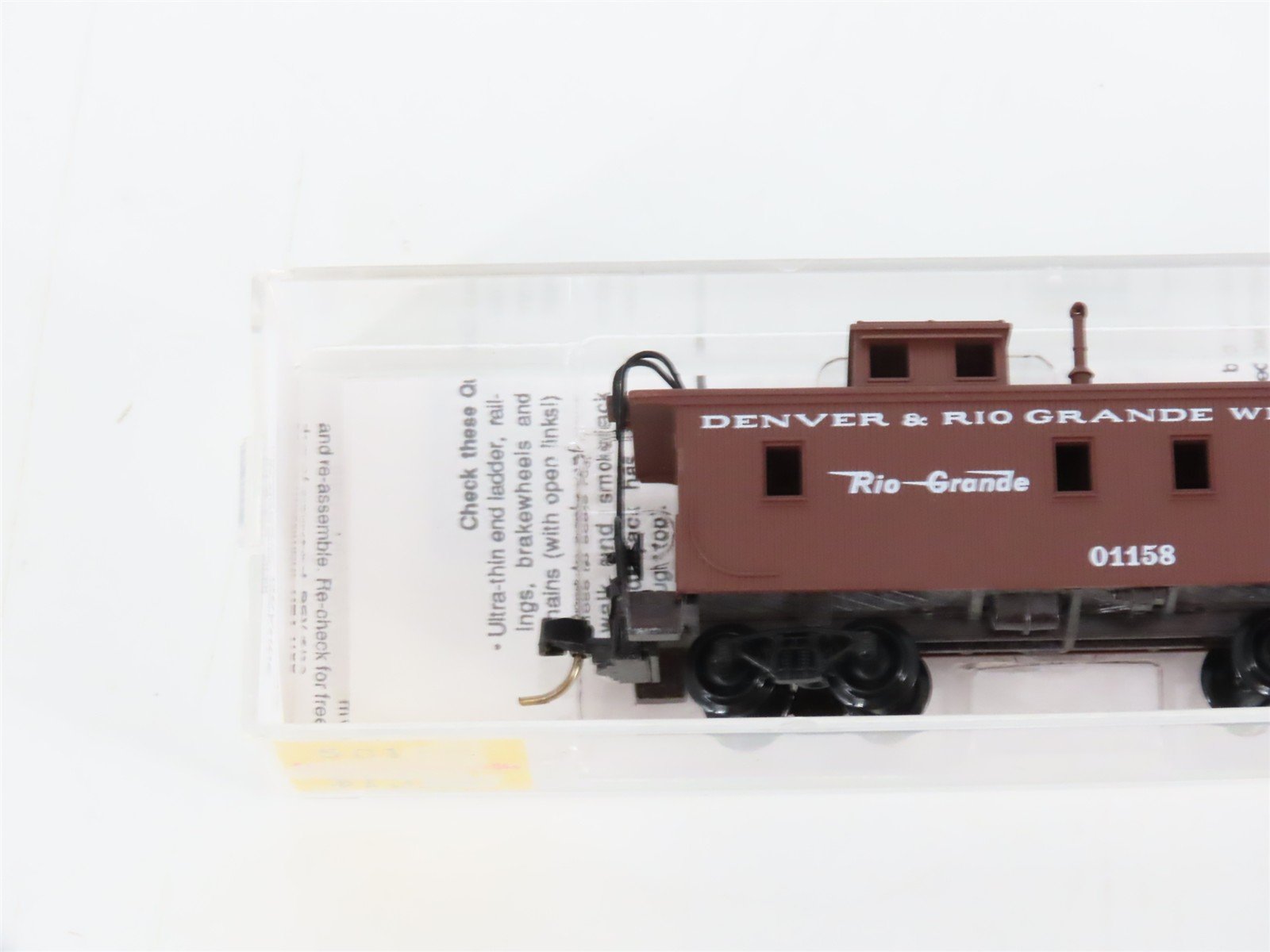 N Scale Micro-Trains MTL 50110 D&RGW Rio Grande Offset Cupola Caboose #01158