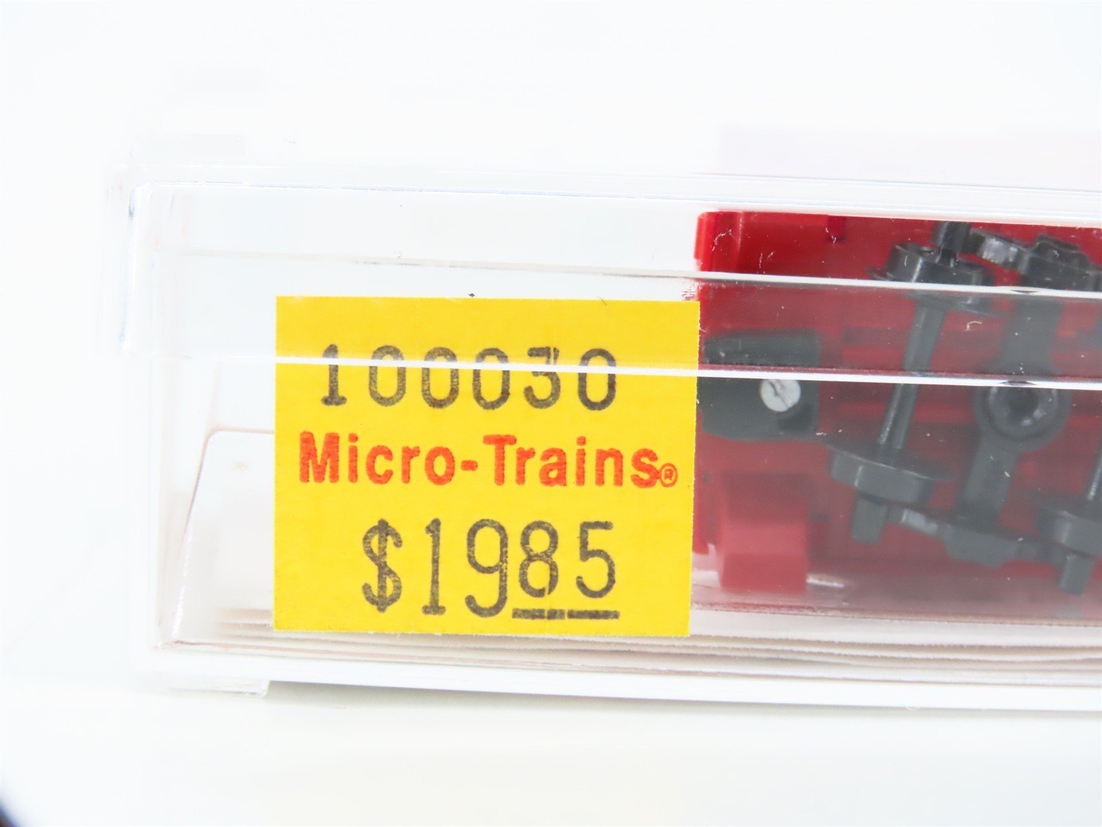 N Micro-Trains MTL 100030 ATSF Santa Fe Offset Cupola Steel Caboose #999245