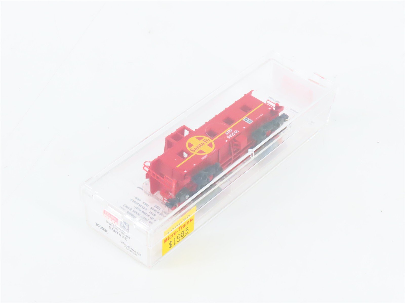 N Micro-Trains MTL 100030 ATSF Santa Fe Offset Cupola Steel Caboose #999245