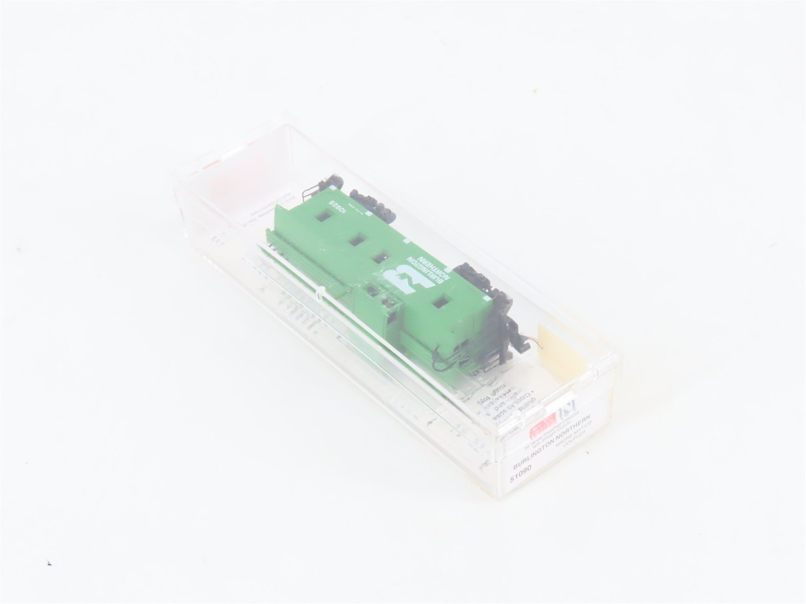 N Micro-Trains MTL 51090 BN Burlington Northern Offset Cupola Caboose #10925