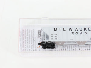 N Micro-Trains MTL 09900050 MILW Milwaukee Road 3-Bay Covered Hopper #98762