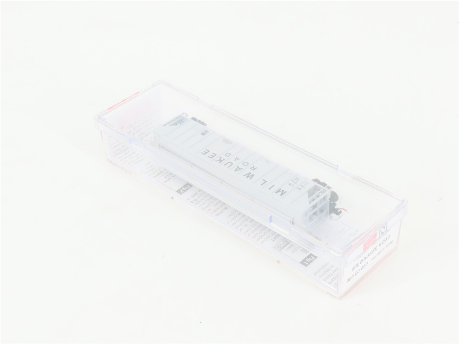 N Micro-Trains MTL 09900050 MILW Milwaukee Road 3-Bay Covered Hopper #98762