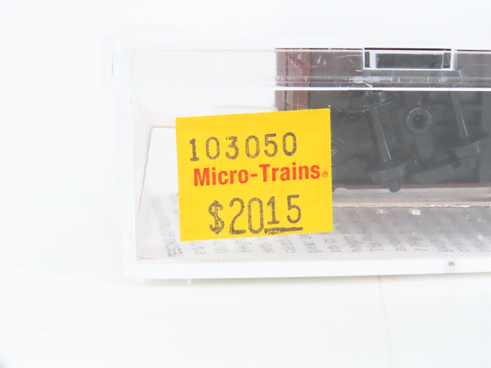 N Scale Micro-Trains MTL 103050 ATSF Santa Fe 60' Waffle-Side Box Car #37572