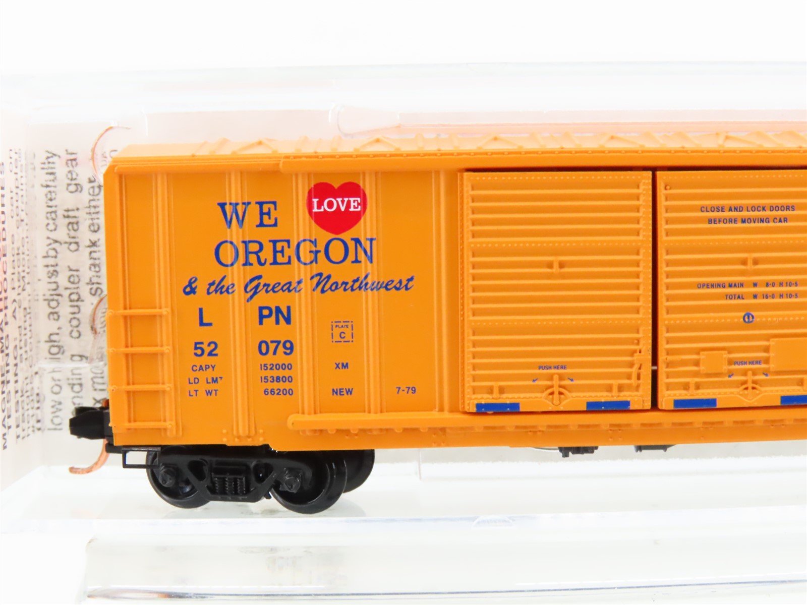 N Micro-Trains MTL 30030 LPN Longview Portland & Northern 50' Boxcar #52079