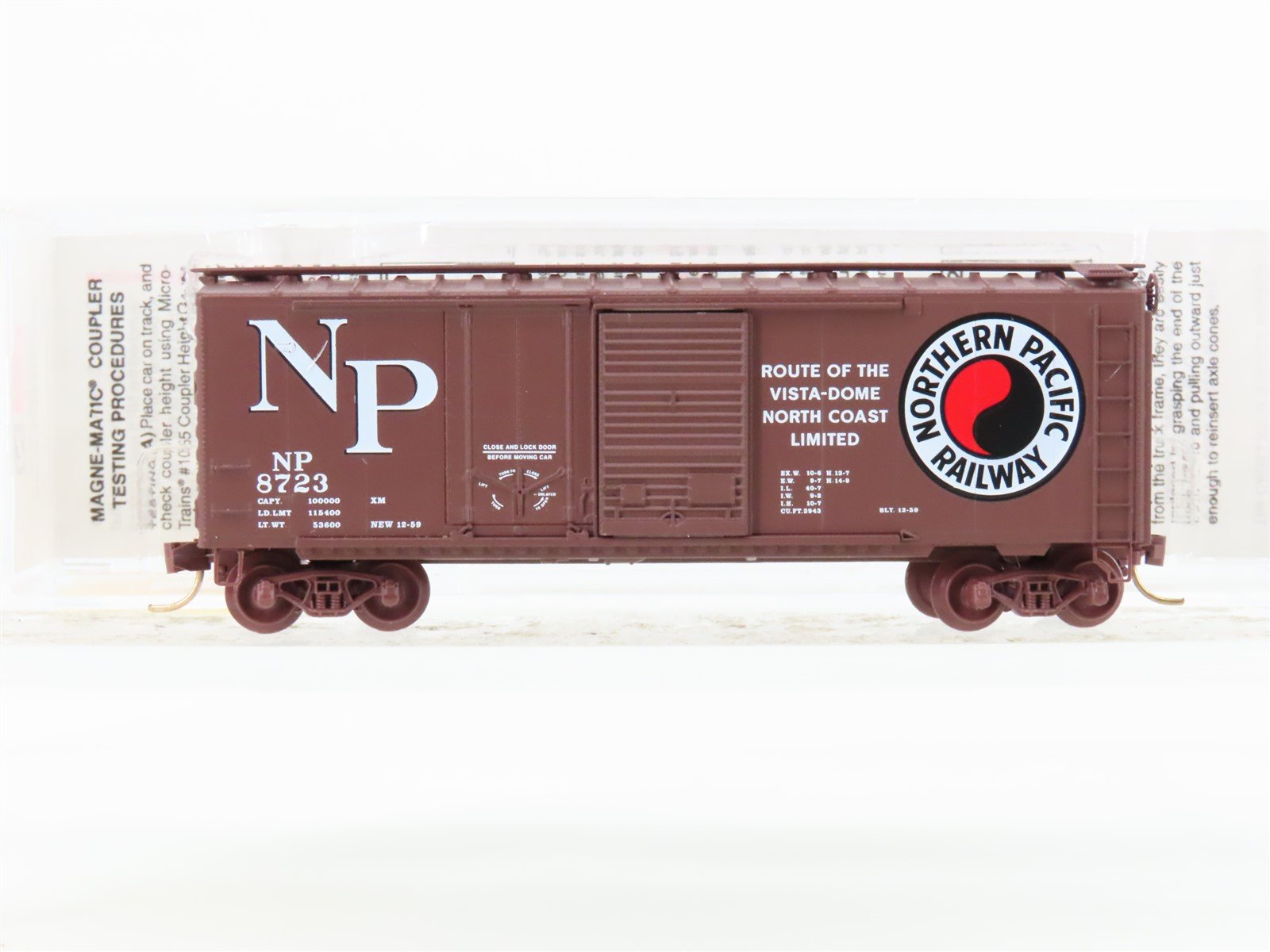 N Scale Micro-Trains MTL 22040 NP Northern Pacific 40' Standard Boxcar #8723