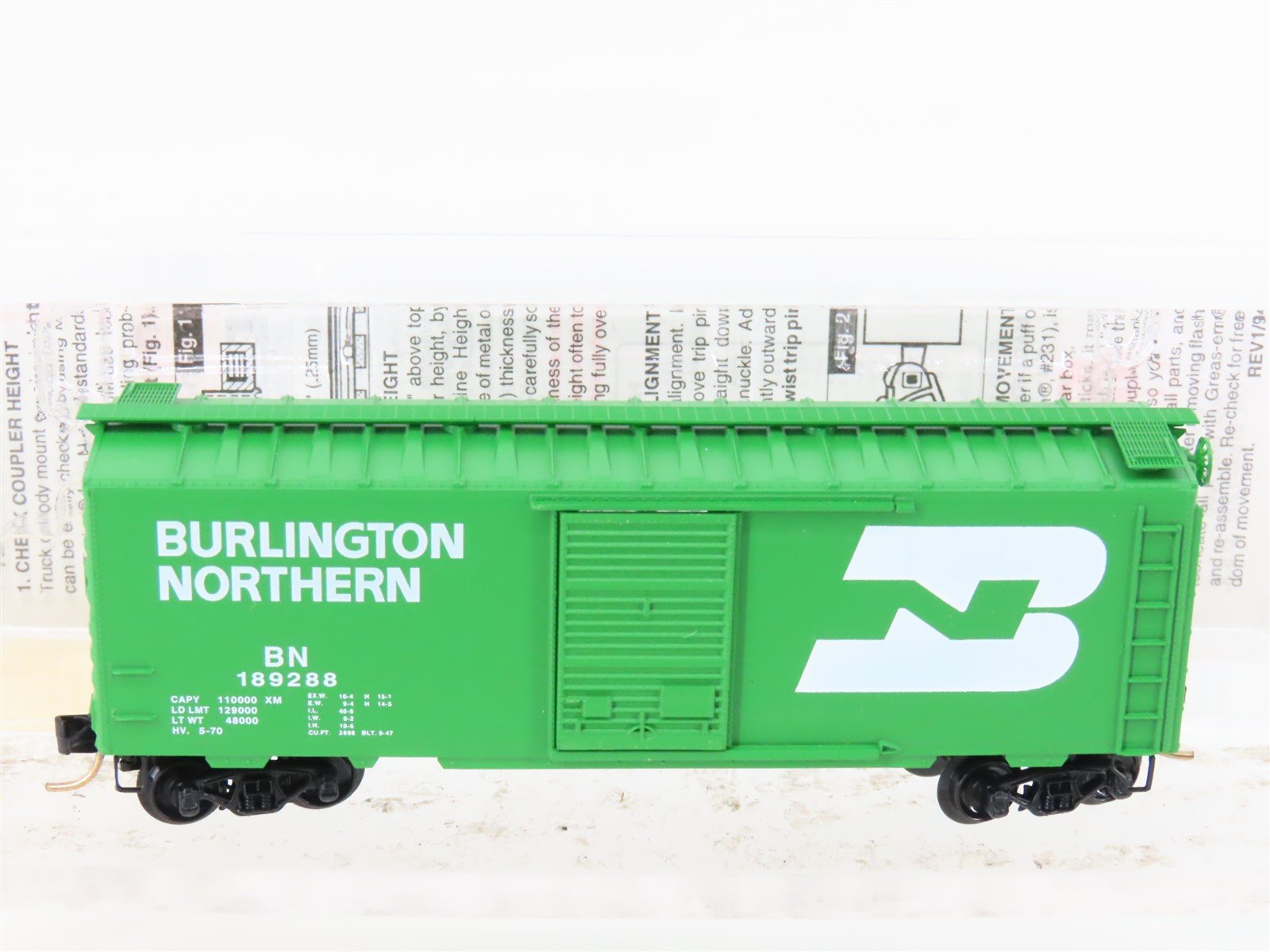 N Micro-Trains MTL 20306/2 BN Burlington Northern 40' Standard Boxcar #189288