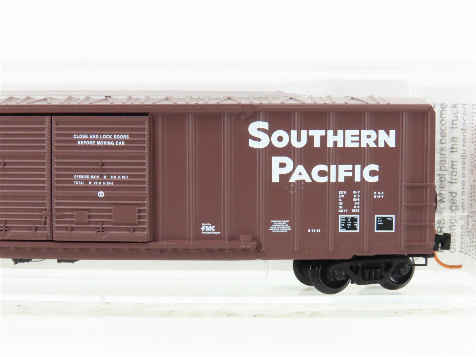 N Micro-Trains MTL 03000050 SP Southern Pacific 50' Standard Boxcar #246016