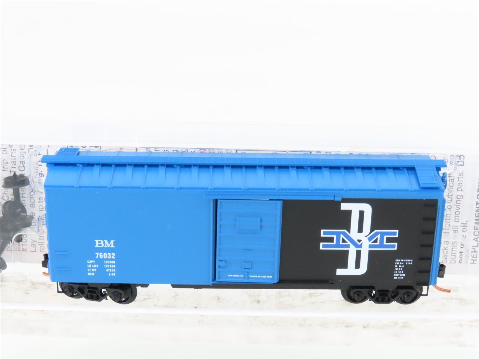 N Micro-Trains MTL 02000696 B&M Boston & Maine 40' Standard Boxcar #76032