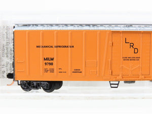 N Scale Micro-Trains MTL 70040 MILW Milwaukee Road 51' Rib Side Reefer #9798