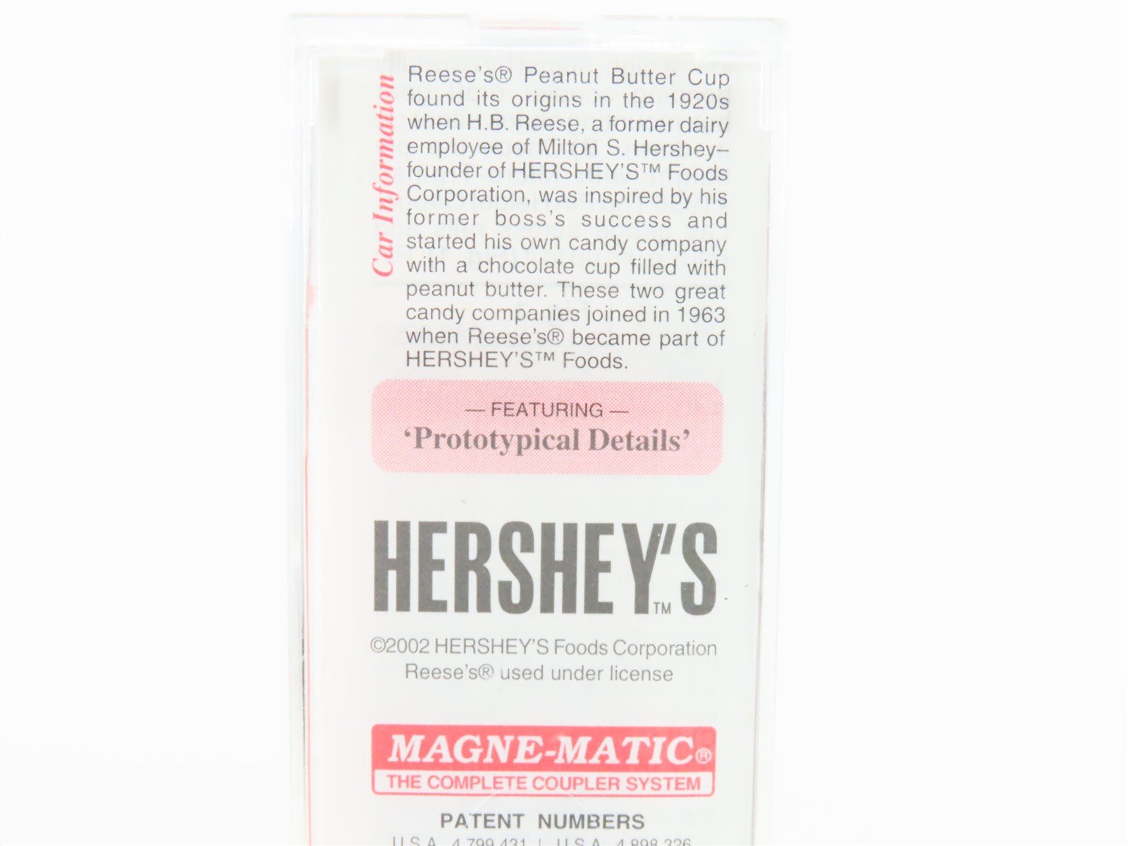 N Scale Micro-Trains MTL 21300 HFC Hershey's Reese's 40' Standard Boxcar #7602