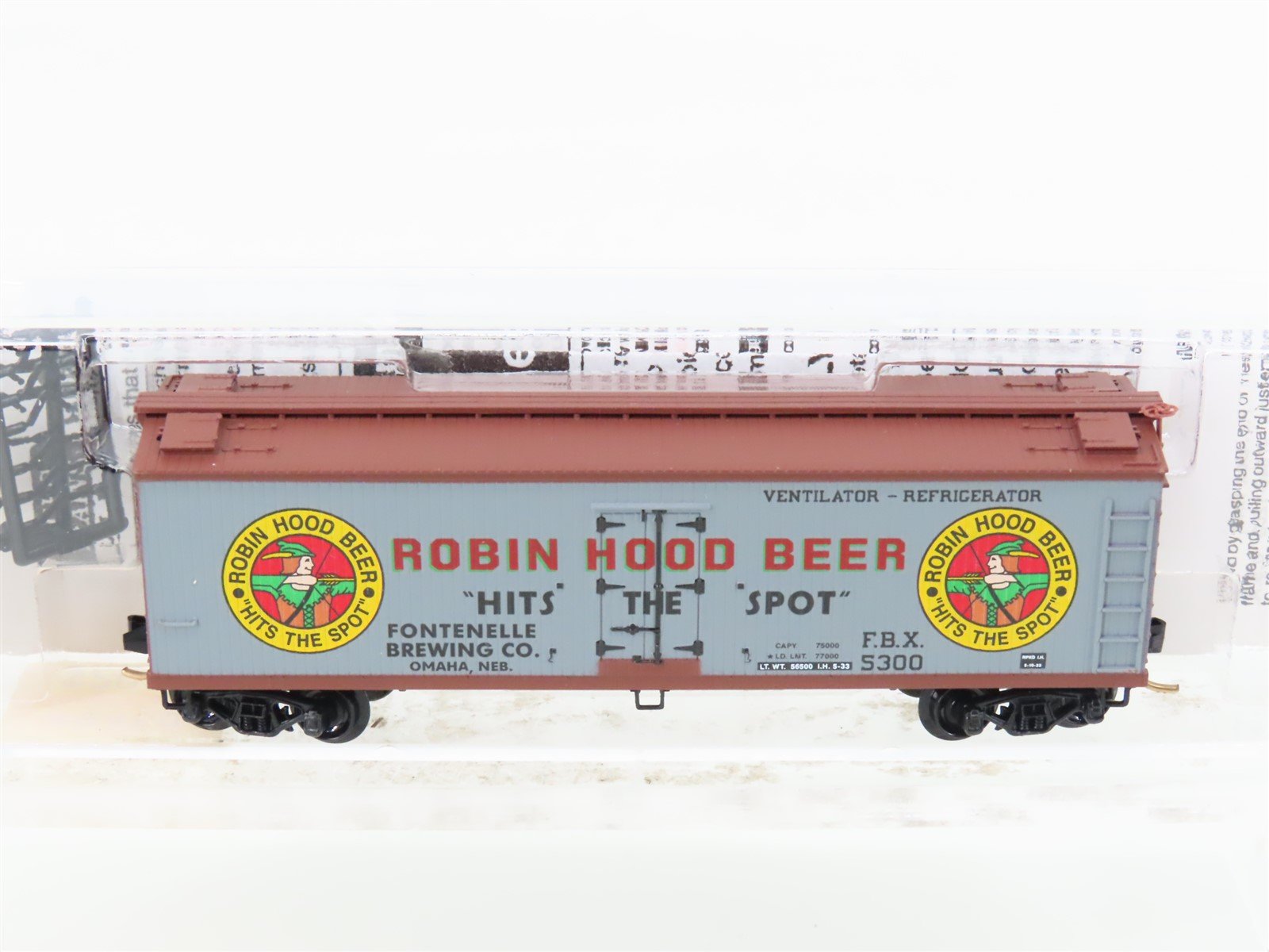 N Scale Micro-Trains 49450 FBX Robin Hood Beer 40' Wood Reefer #5300